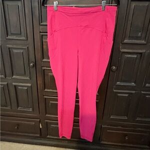 Lululemon Break Free Tight (25") in Pink, Size 10